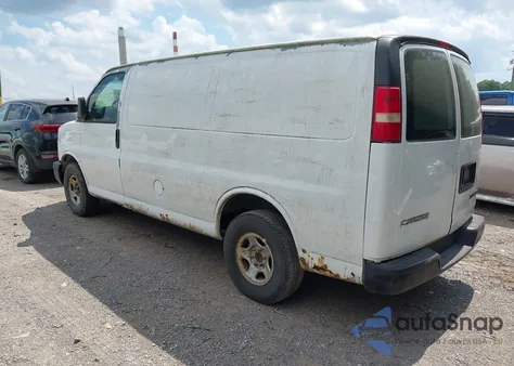 2005 Chevrolet Express from USA, damaged, VIN 1GCFG15X151253802